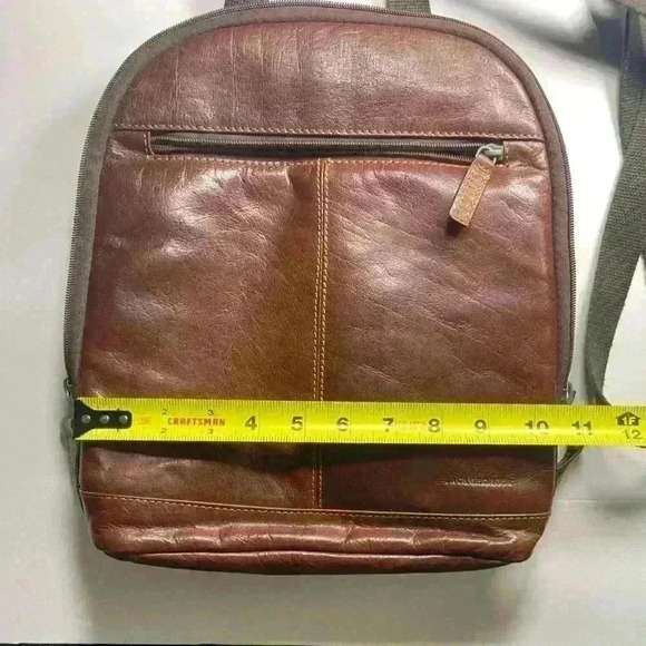 JACK GEORGES VOYAGER SMALL CONVERTIBLE BACKPACK CROSSBODY BUFFALO LEATHER - Picture 8 of 13